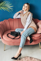 Hermosa mujer ucraniana yana de poltava con pelo Rubio y edad 33 photo-3