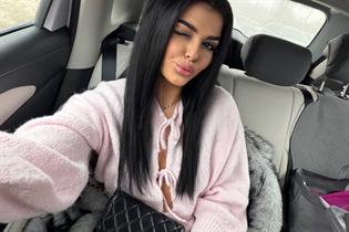 Ukrainian bride kateryna from kyiv with Black hair age 26 photo-9