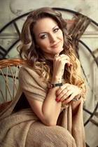 Ukrainian beauty elena from toronto with Light Brown hair age 43 photo-18