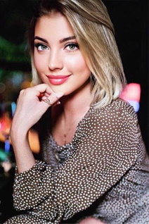 Ukrainian girl kristina from kiev with Blonde hair age 32