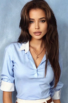 Dating ukrainian girl daria from kiev with Black hair age 24 photo-9