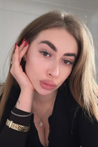 Épouse d'Ukraine anna de kiev avec Chatain clairs cheveux, âge 21 photo-13