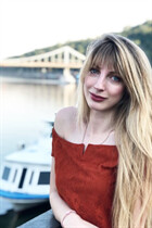 Chica ucraniana soltera alina de kiev con pelo Marrón claro y edad 29 photo-4