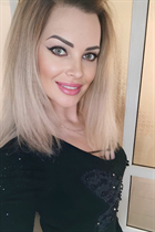 Beautiful german girl irina from munich with Blonde hair 37 years old photo-12