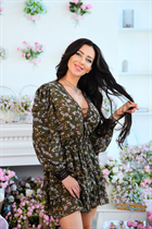 Stunning Ukrainian girl natalia from kiev with Black hair age 41 photo-5