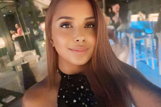 Novia de madrid diana con pelo Rojo y edad 37 photo-25