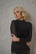 Ukrainian girl natalia from kiev with Blonde hair age 48 photo-2