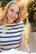 Beautiful woman of ukrainian inga from dnepr with Blonde hair age 31 photo-1