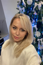 Femme parfaite elena de vienna avec Blond cheveux, âge 51 photo-24