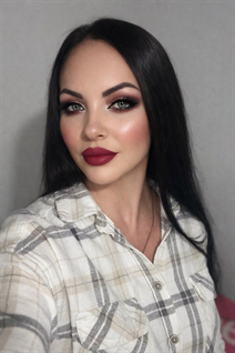 Girl from osijek marina with Dark Brown hair age 47