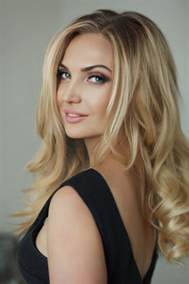 Beautiful Ukrainian brides marina from dnepr with Blonde hair age 40
