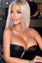 Belle femme roumaine maria de bucharest avec Blond cheveux 29 ans photo-11