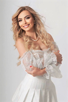 Bride from houston yana with Blonde hair age 42 photo-3