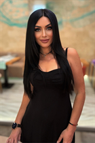 Wife from Ukraine anna from odessa with Black hair age 41 photo-2