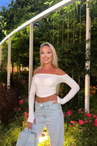 Ukranian bride inna from nikolaev with Blonde hair age 30 photo-9