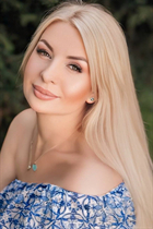 london bride tatiana with Blonde hair age 49 photo-7