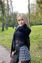Ukrainian pretty girl alyona from kremenchug with Blonde hair age 26 photo-16