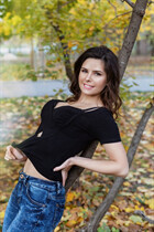 Ukranian bride svetlana from kharkov with Dark Brown hair age 34 photo-3