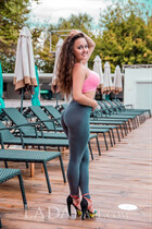 Fille ukrainienne lyubov de nikolaev avec Brunette cheveux, âge 27 photo-3