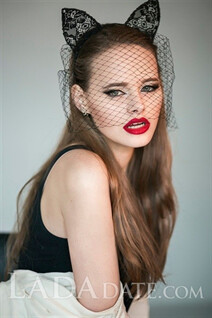 Mail order wives veronika from mariupol with Light Brown hair age 23