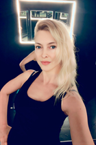 Perfect woman olga from marbella with Blonde hair age 40 photo-1