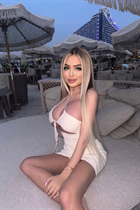 Pretty Ukrainian woman mariia from kyiv with Blonde hair age 25 photo-4