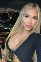 Mariée vénézuélienne karina de caracas avec Blond cheveux 39 ans photo-2