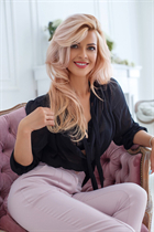 Beautiful ukrainian girl liliya from kiev with Blonde hair age 55 photo-1