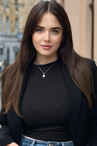 Fille de valencia elizaveta aux cheveux Chatain clairs, age 21 photo-6