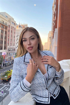 Venezuelan girl carlina from tariba with Blonde hair 28 years old photo-12