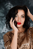 Slavic women viktoria from kharkov with Black hair age 33 photo-1