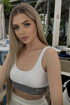 Chica en Ucrania alexandra de kiev con pelo Rubio y edad 30 photo-1