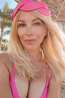 Mariée ukrainienne yanina de vinnitsa avec Blond cheveux, âge 41