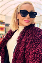 Jolie femme allemande yanina de berlin avec Blond cheveux 46 ans photo-2