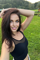 Beautiful women from ukraine darina from kharkov with Black hair age 36 photo-5