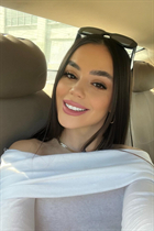 Girl from new york era with Dark Brown hair age 22 photo-9