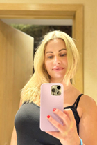 Deslumbrante mujer ucraniana julia de kropyvnytskyi con pelo Rubio y edad 48 photo-18