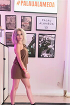 Bride from valencia elena with Blonde hair age 38 photo-8