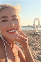 Ukrainian girl yasya from athens with Blonde hair age 41 photo-13