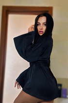 Mariée de london yulia avec Noirs cheveux, âge 29 photo-7