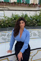 Jolie fille elsa de paris avec Brunette cheveux, âge 27 photo-7