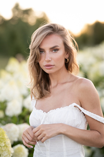 Lady from Ukraine yulia from kiev with Blonde hair age 31