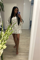 Dating a ukrainian woman evgenia from kharkov with Black hair age 38 photo-14