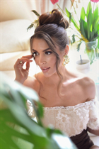 Mujeres hermosas de Ucrania mary de lviv con pelo Marrón claro y edad 36