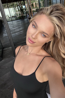 Bride from warsaw maria with Blonde hair age 26
