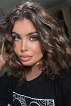 Dame ukrainienne yelyzaveta de kiev avec Brunette cheveux, âge 21 photo-2