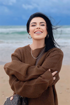 Perfect woman daria from vienna  with Black hair age 30 photo-1