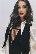 sofia mariée desislava avec Brunette cheveux, âge 38 photo-6