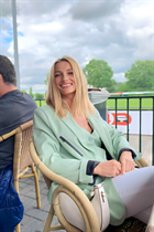 Femme parfaite olga de haarlem avec Blond cheveux, âge 49 photo-7