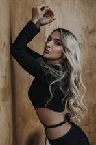Belle femme allemande yana de dusseldorf avec Blond cheveux 39 ans photo-4